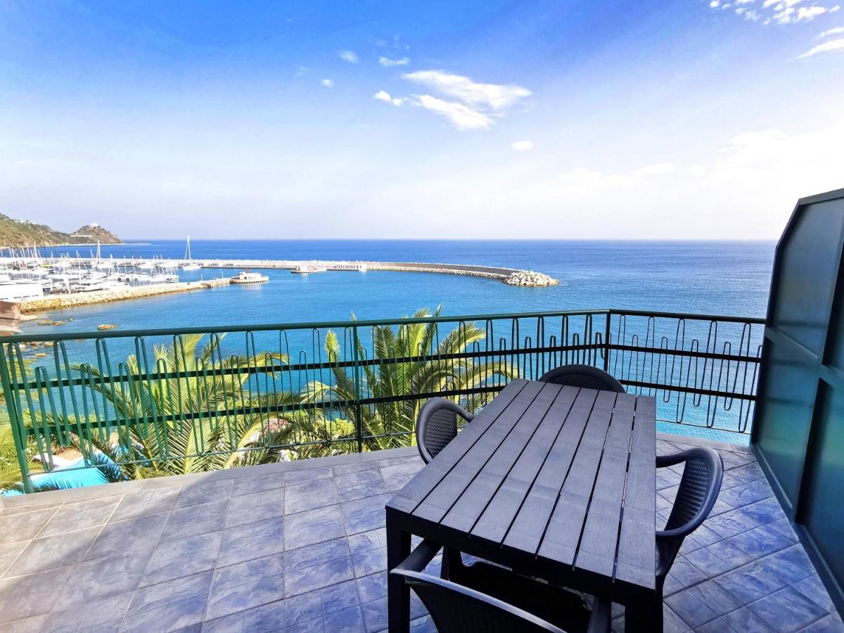 Villa Anita Apartments Capo dʼOrlando Dış mekan fotoğraf