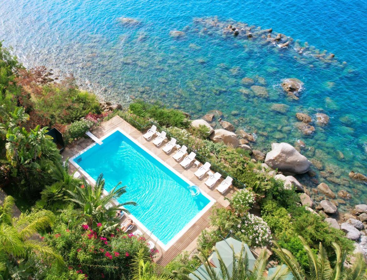 Villa Anita Apartments Capo dʼOrlando Dış mekan fotoğraf