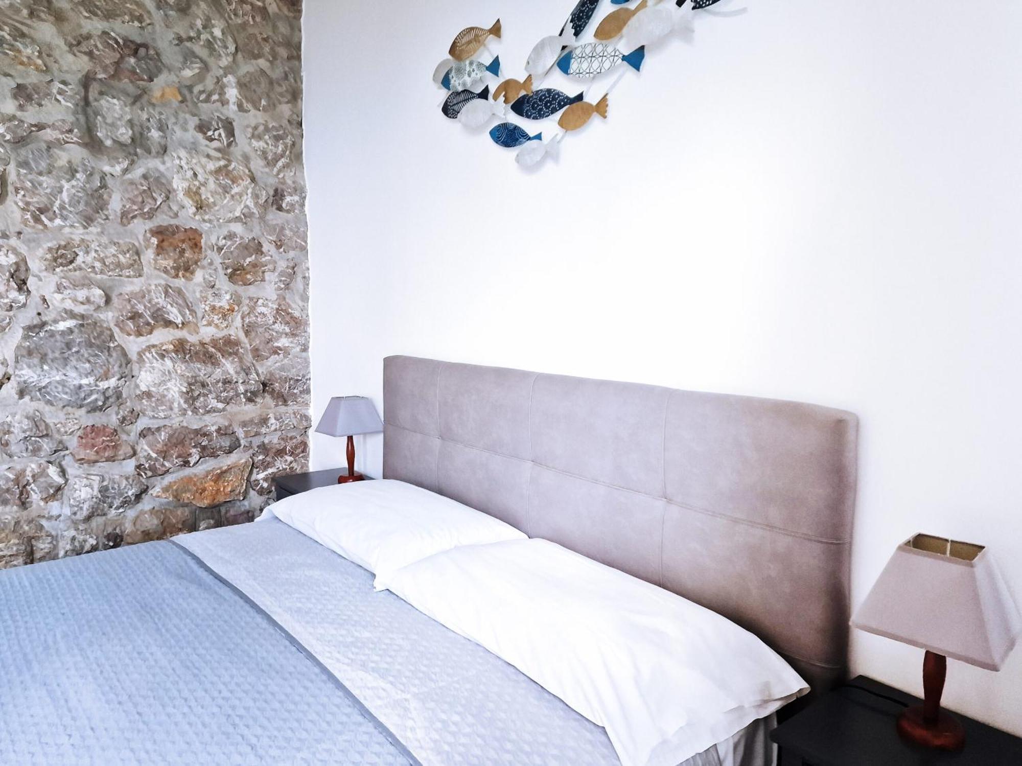 Villa Anita Apartments Capo dʼOrlando Dış mekan fotoğraf
