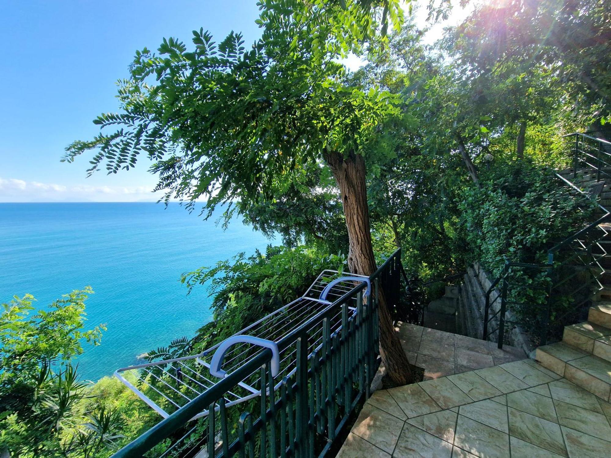 Villa Anita Apartments Capo dʼOrlando Oda fotoğraf