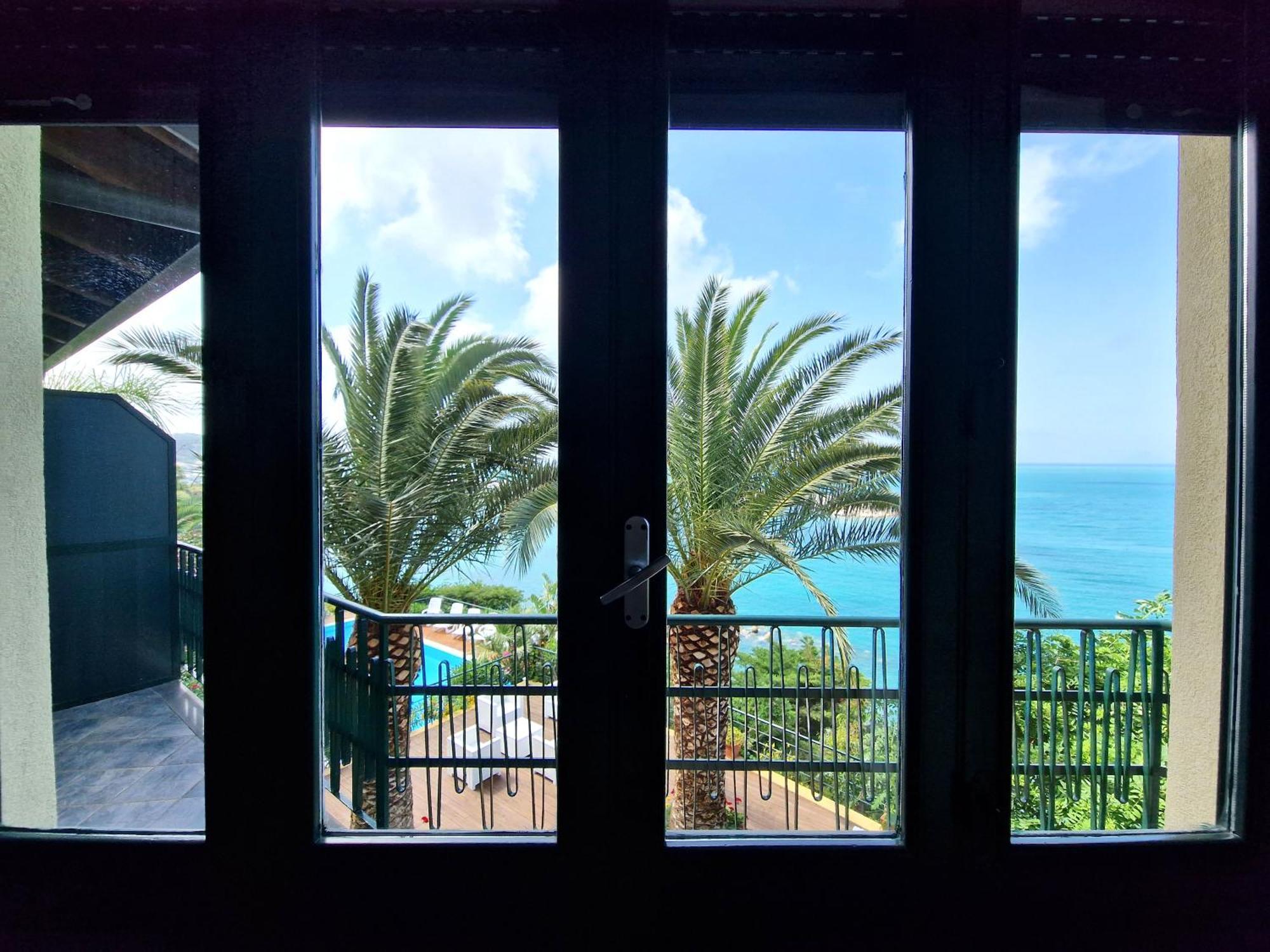 Villa Anita Apartments Capo dʼOrlando Oda fotoğraf